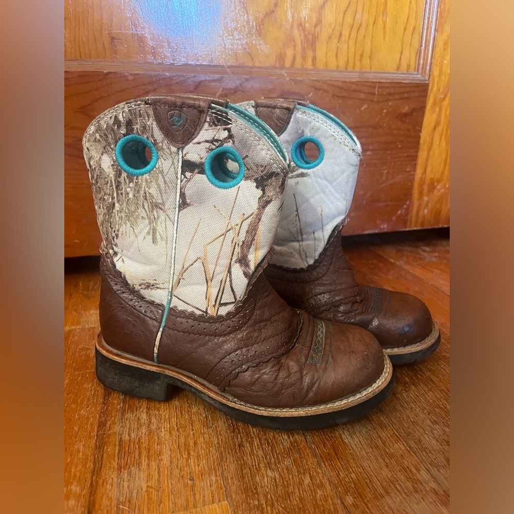 Ariat Flatbaby western cowgirl boots como Size: 13